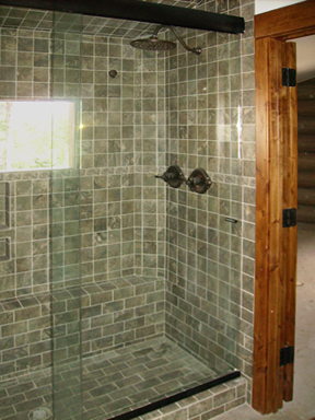 Bikini Shower with Pull Knobs